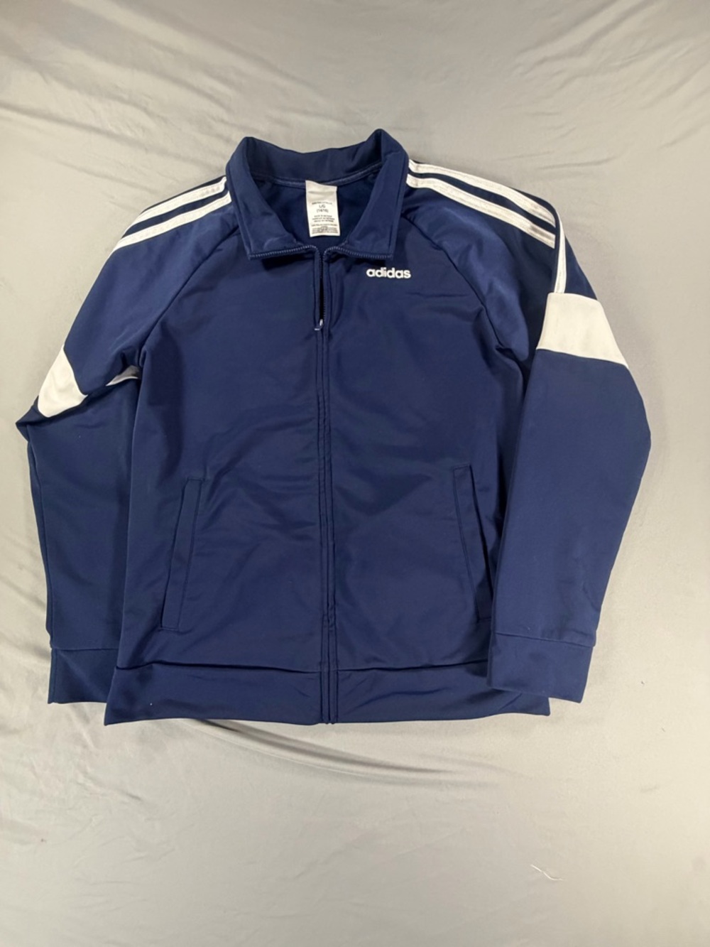 ADIDAS BOYS SIZE LARGE 14/16 NAVY & WHITE FULL ZIP EVENT JACKET